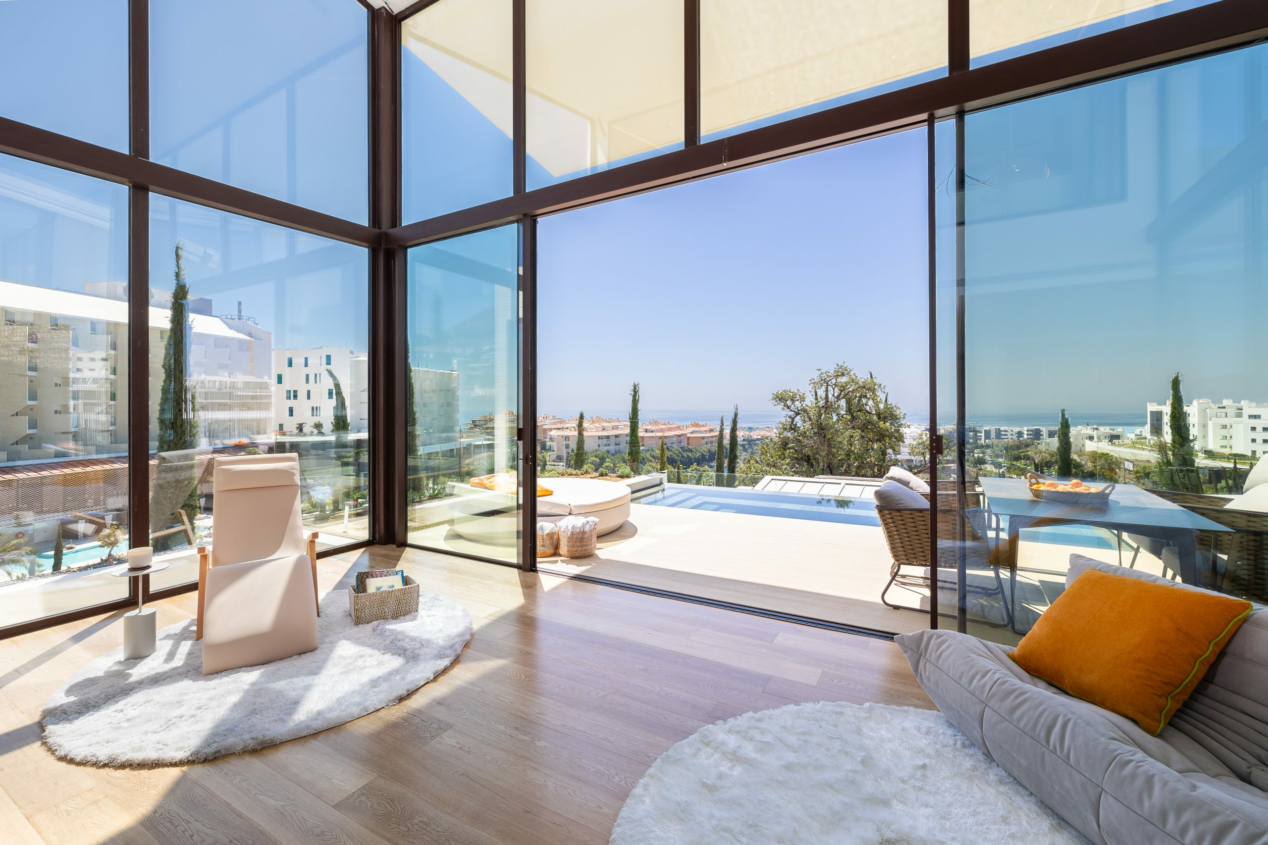 SALON-2-VILLAP-scaled North Villa